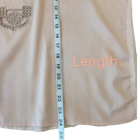 Comme Toi (Anthropologie) Short Sleeve Top with Cut-out Crochet Details in Peach - Picture 9 of 12